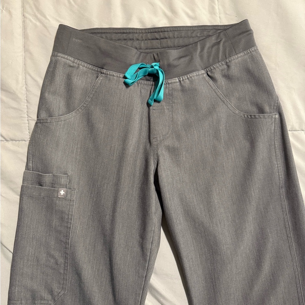 Figs Kade Scrubs in Graphite